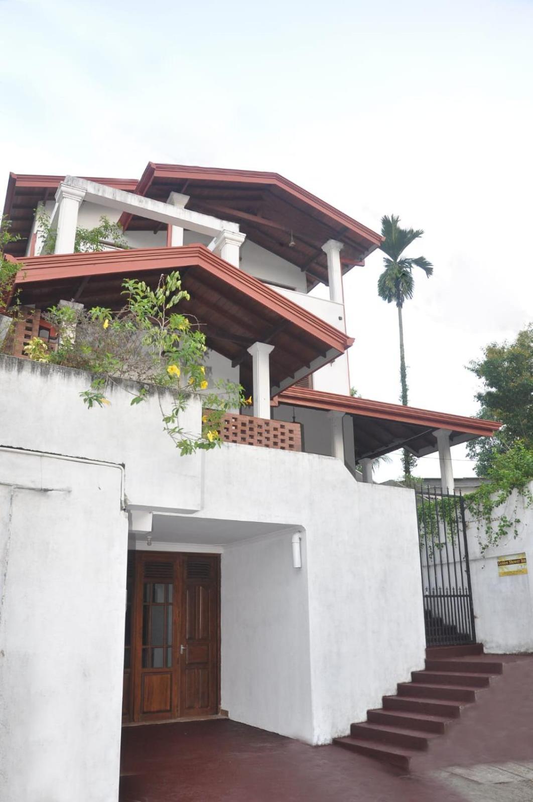 Golden Shower Inn Kandy Eksteriør billede